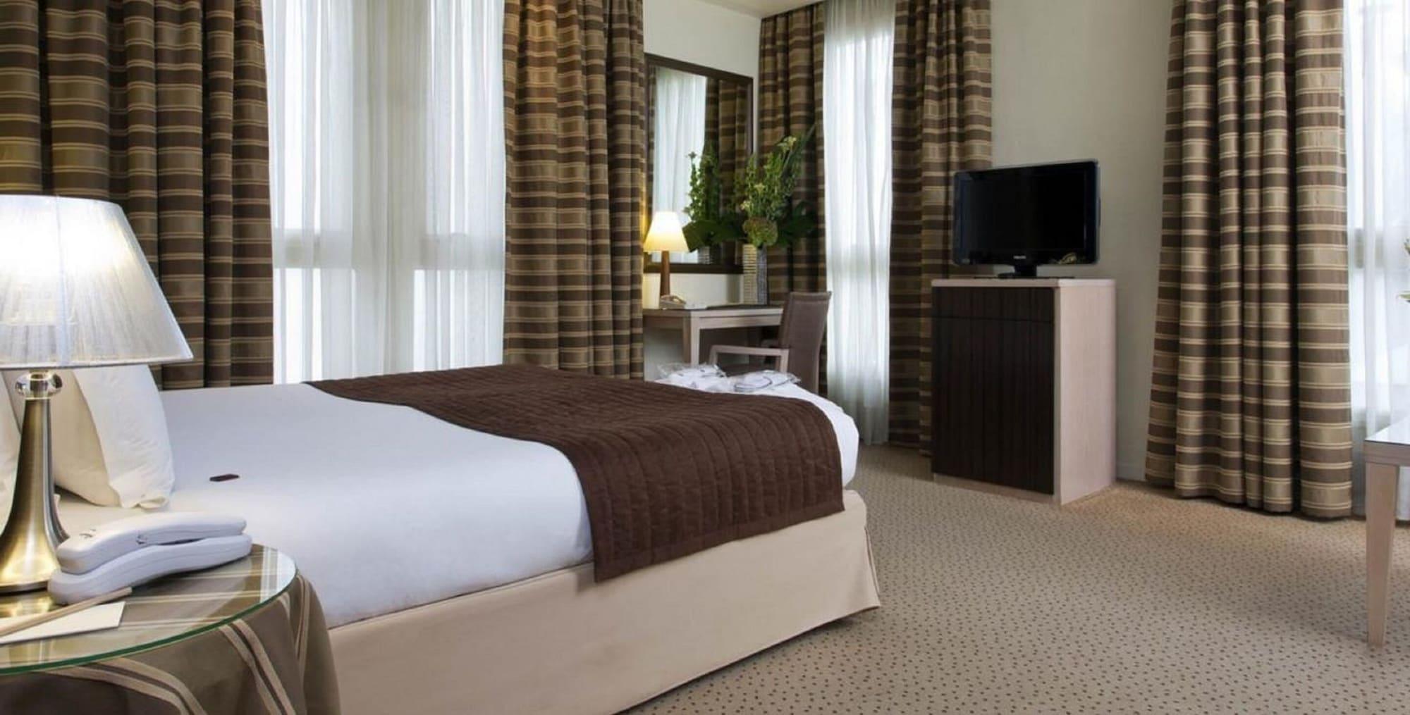 Hotel Le Pera Παρίσι Εξωτερικό φωτογραφία