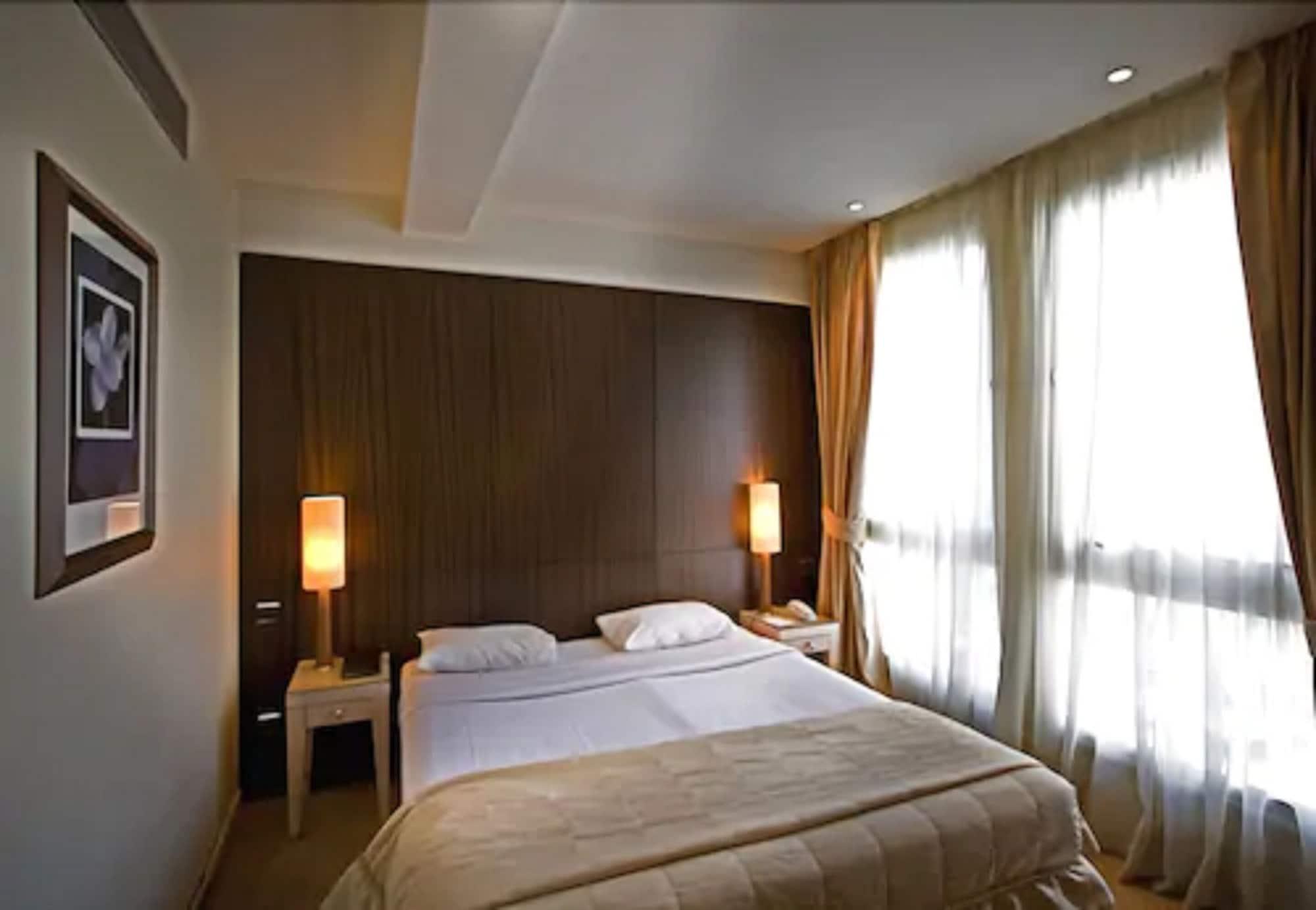 Hotel Le Pera Παρίσι Εξωτερικό φωτογραφία